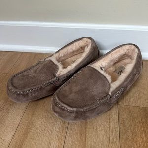 UGG Ansley Moccasin Slippers in Taupe/Grey